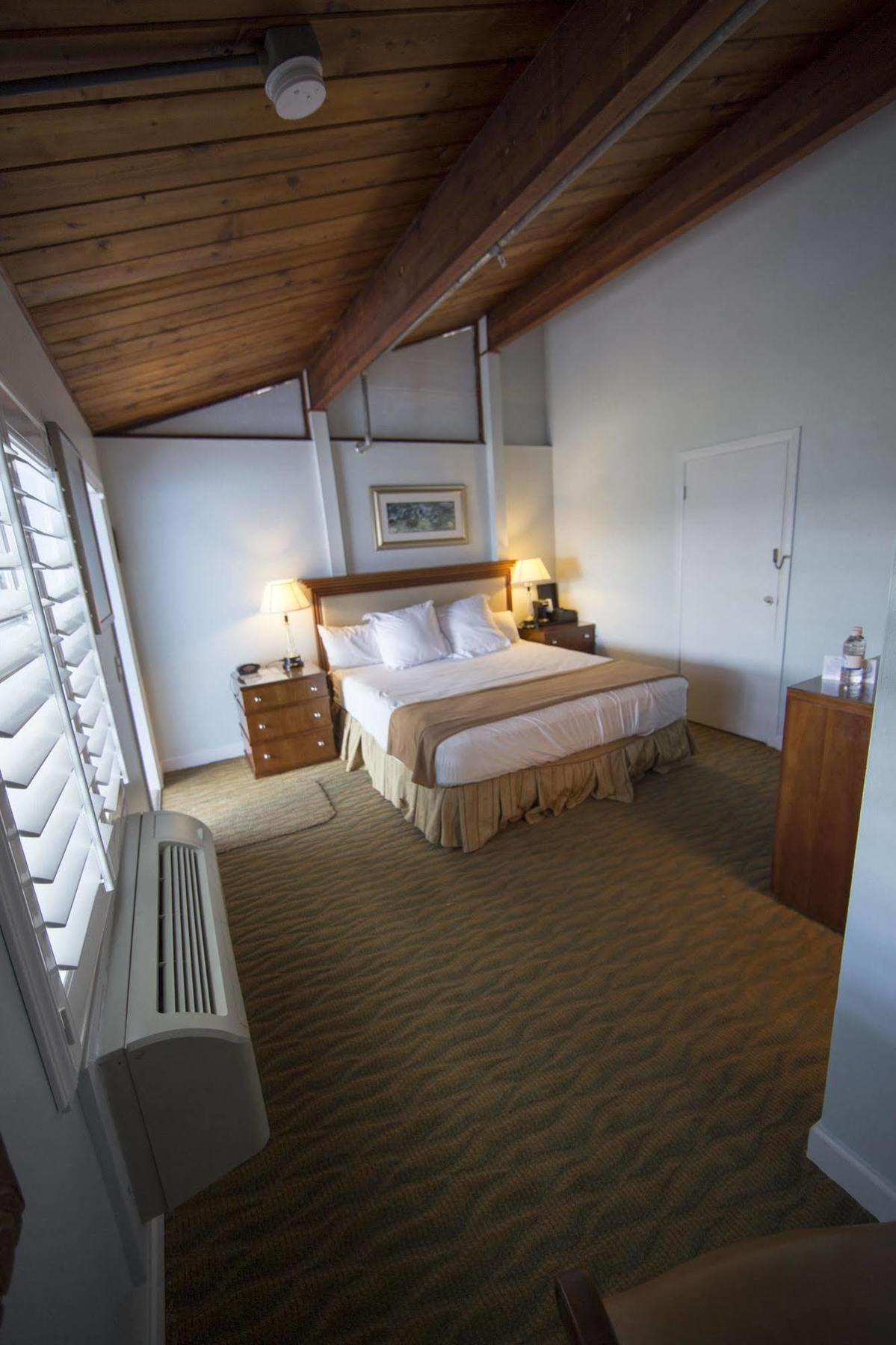 Rhumcay Beach Resort And Grille Fort Pierce Dış mekan fotoğraf