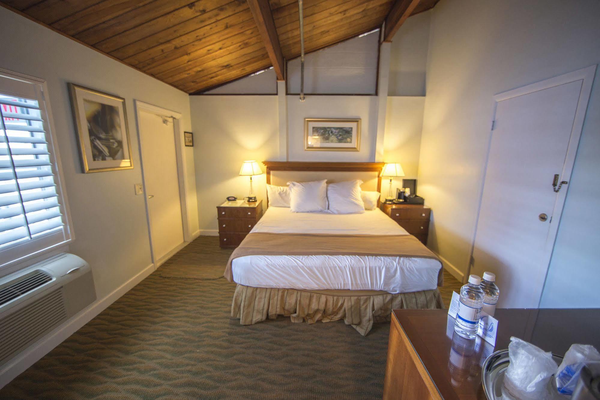 Rhumcay Beach Resort And Grille Fort Pierce Dış mekan fotoğraf